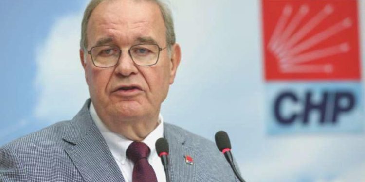 CHP’de ‘toplantı’ polemiği! Gökhan Günaydın’dan Faik Öztrak’a reaksiyon: Dumanla mı haberleşecektik!