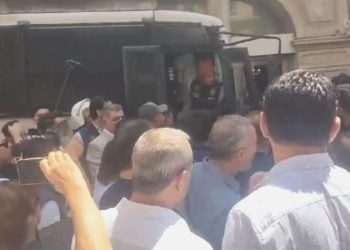 Cumartesi Anneleri’ne gözaltı, 13 baro liderine abluka!