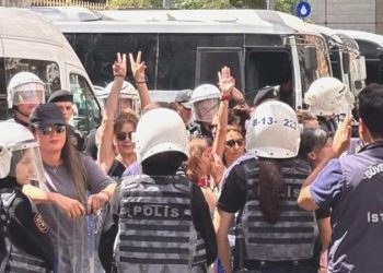 Cumartesi Anneleri’ne tekrar polis müdahalesi… 47 gözaltı!