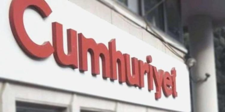 Cumhuriyet Vakfı’ndan burs müracaatlarına ait kamuoyu açıklaması