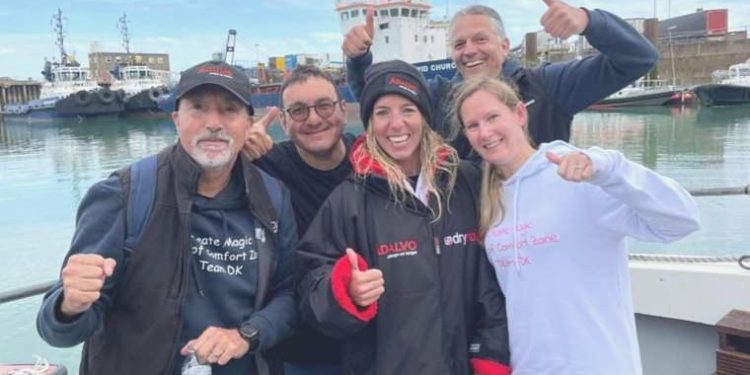 Deniz Kayadelen Manş Denizi’ni geçerek ismini tarihe yazdırdı!