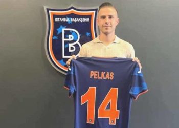 Dimitris Pelkas resmen Başakşehir’de