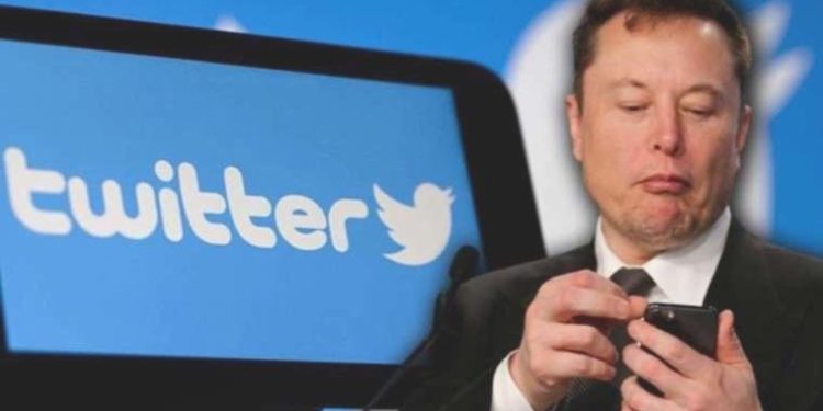 Elon Musk geri adım attı: Twitter’da yalnızca ‘karanlık mod’ olmayacak