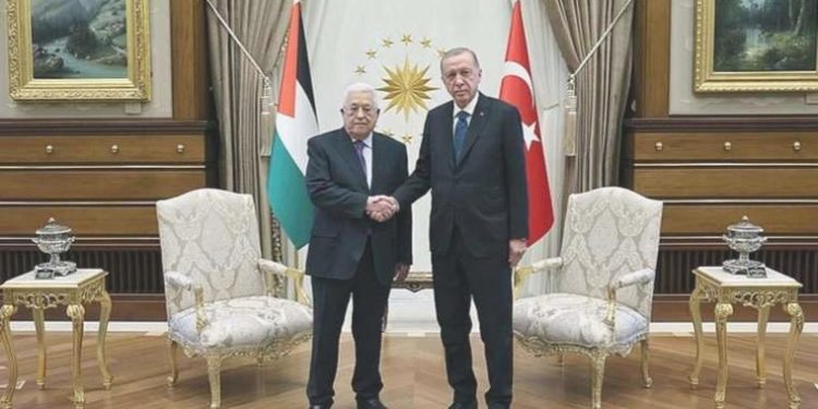 Erdoğan ile Filistin önderi Abbas bir ortaya geldi