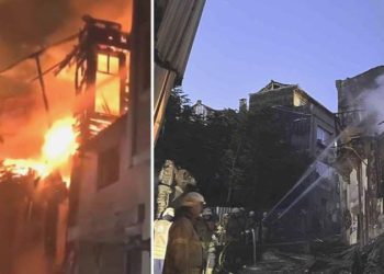 Fatih’te 2 katlı metruk bina alev alev yandı!