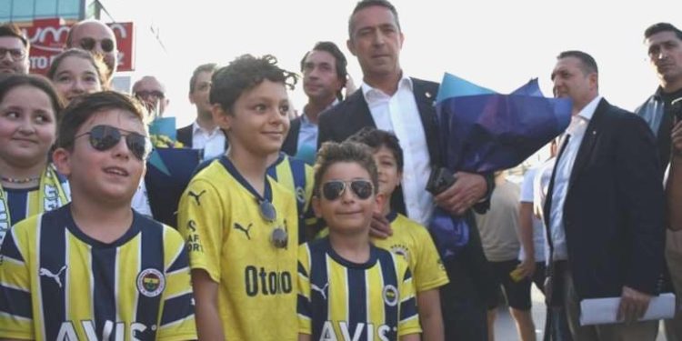 Fenerbahçe’den Kahramanmaraş’a konteyner kent