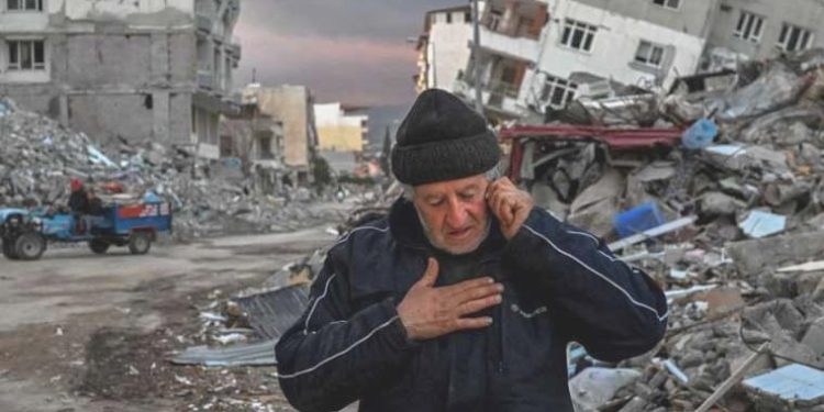 Google ihtar sistemi 6 Şubat zelzelesinde insanları uyarmakta başarısız oldu