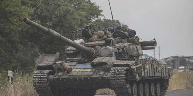 Handelsblatt: Ukrayna tankları, Rus petrolüyle çalışıyor