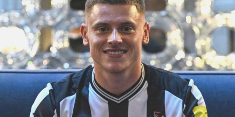Harvey Barnes resmen Newcastle United’da