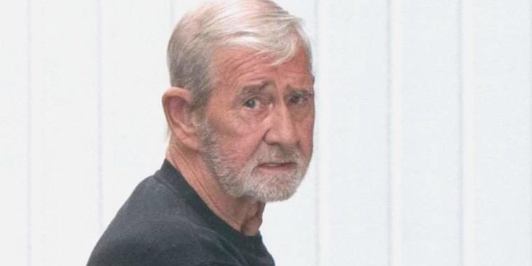 Hasta karısını öldüren adam hatasız bulundu