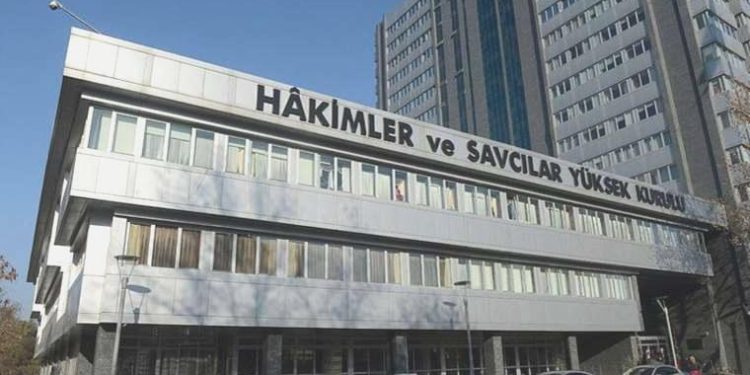 Hukukçulardan HSK atamalarına reaksiyon: Cumhuriyet’e karşı ihtilaldir