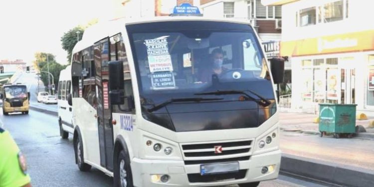 İBB Genel Sekreter Yardımcısı Gökce duyurdu: Minibüslerde ‘İstanbulkart’ devri