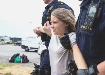 İklim aktivisti Greta Thunberg’e para cezası verildi