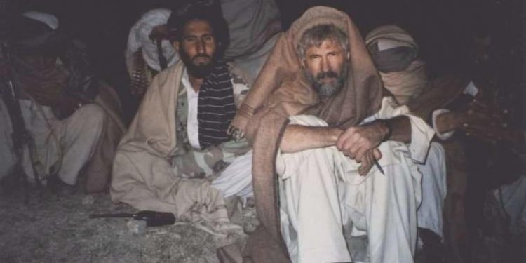 İngiliz müellif, Taliban’dan kurtuluş kıssasını anlattı