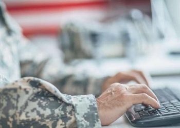 İngiltere, bâtın askeri e-posta iletilerini kazara Mali’ye gönderdi