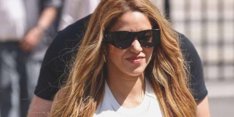 İspanyol mahkemesi Shakira’ya soruşturma başlattı