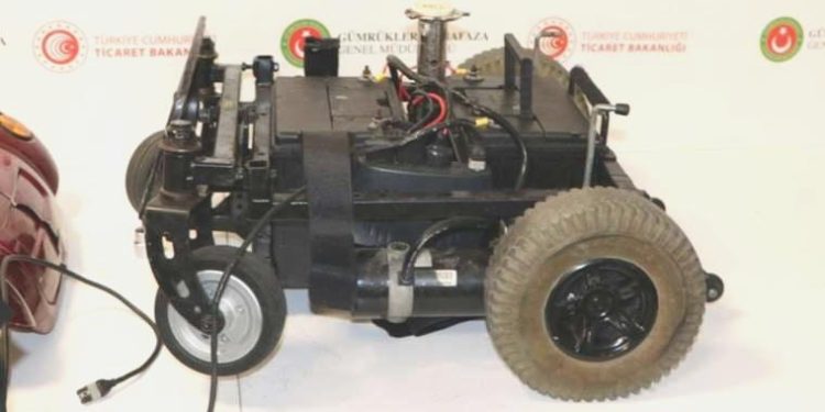 İstanbul Havalimanı’nda engelli aracının aküsünde uyuşturucu ele geçirildi