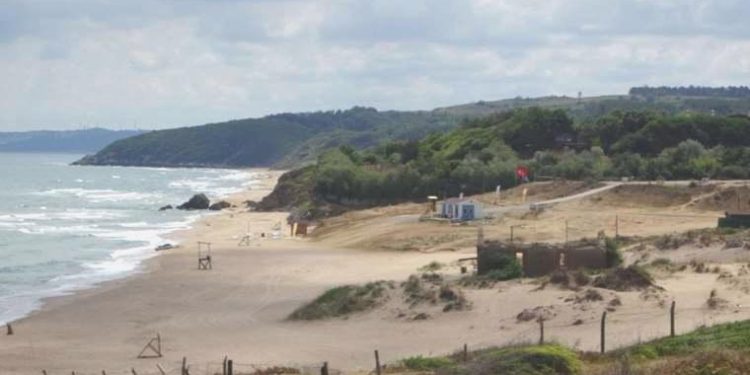 İstanbul’da ‘mayın’ paniği: 30 tane bulundu, kıyı kapatıldı