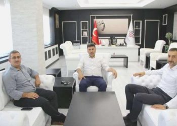 İşte parti devleti fotoğrafı! CHP’li Zeynel Emre: Yargı ‘Saray’ın bir uzantısı haline gelmiştir