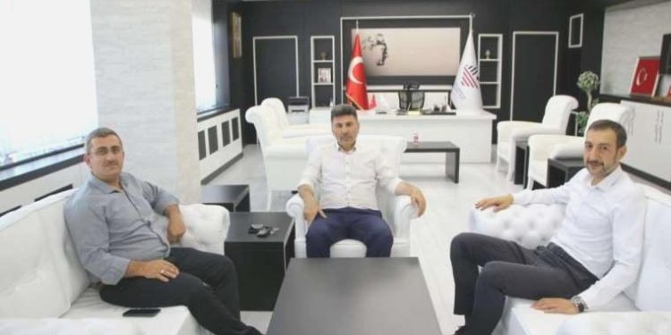 İşte parti devleti fotoğrafı! CHP’li Zeynel Emre: Yargı ‘saray’ın bir uzantısı haline gelmiştir