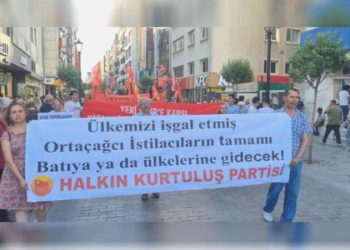 İzmir’de sığınmacı protestosu: Ya Batı’ya ya da ülkelerine gidecekler