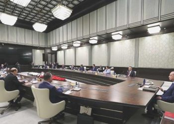 Kabine yarın toplanıyor: Gündemde iktisat ve iç ve dış siyaset var