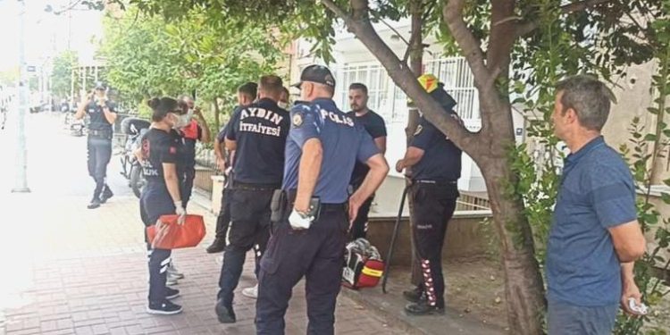 Kapıyı açmayan kayınvalidesini meyyit buldu