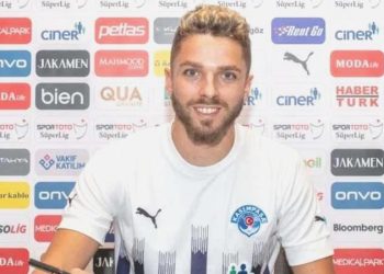 Kasımpaşa, Brezilyalı sağ bek Claudio Winck ile imzaladı!