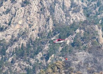 Kemer’deki orman yangını 5’inci gününde