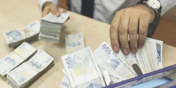 Kredi krizi büyüyor: 10 müracaattan 8’ine ret!