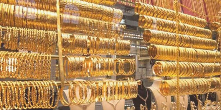 Kuyumculara geçersiz altın satmaya çalışan 3 kuşkulu yakalandı