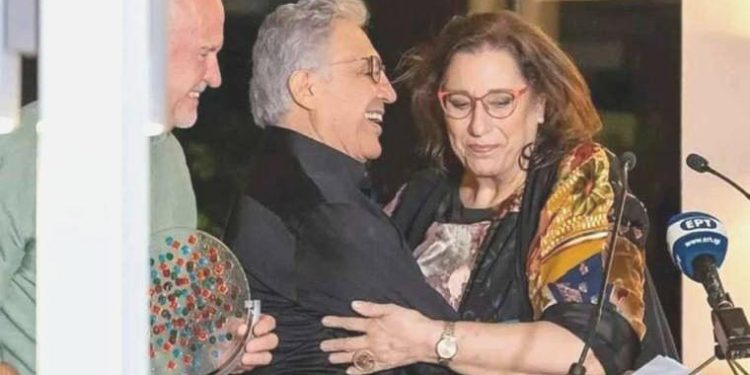 Livaneli ve Farandouri’den Theodorakis için konser