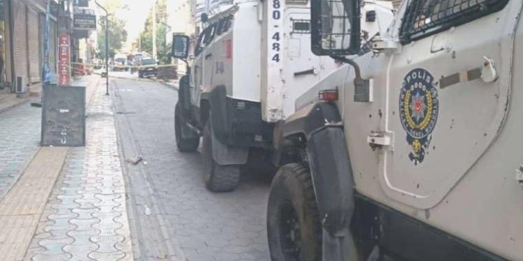 Mardin’de iki aile ortasında silahlı hengame: 2’si ağır 6 yaralı