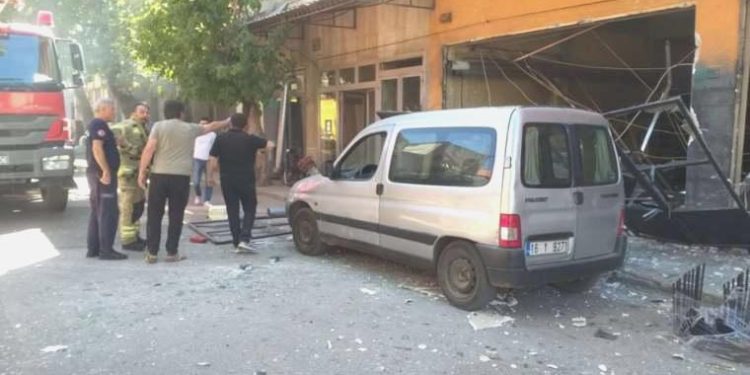 Metal boyama atölyesinde patlama: 2 personel yaralandı!