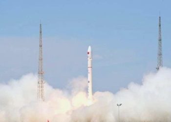 Mikro uydu taşıyan CERES-1 Y6 roketi uzaya gönderildi
