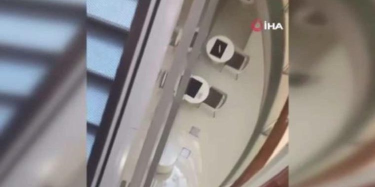 Moskova’daki AVM’de su borusu patladı: 4 meyyit