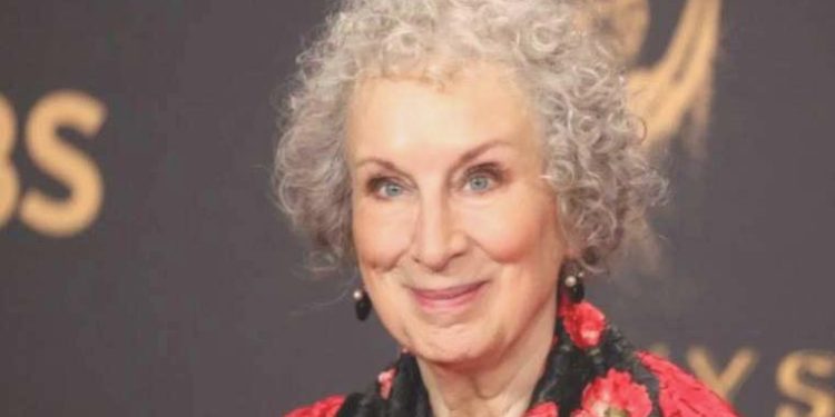 Muharrir Margaret Atwood’dan yapay zekâ şirketlerine davet