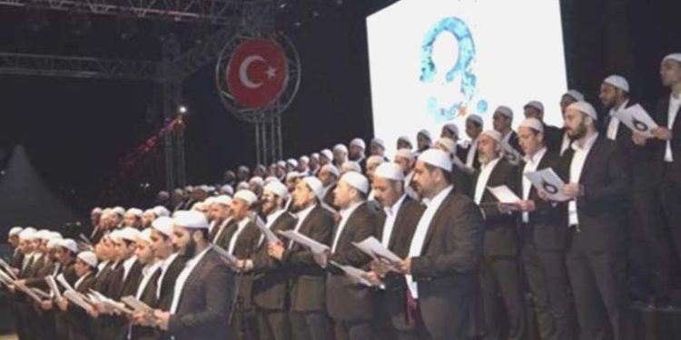 Ortalarında bakanlıklar da var: Menzil’e ilişkin şirket ‘müşterilerini’ açıkladı