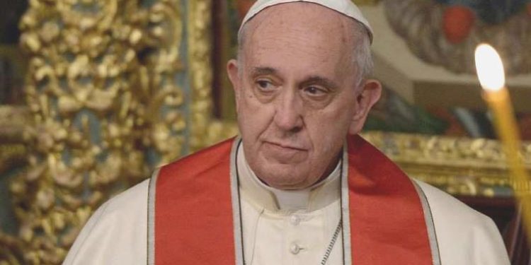 Papa’dan LGBT’ye dayanak: ‘Tanrı bizi olduğumuz üzere seviyor’