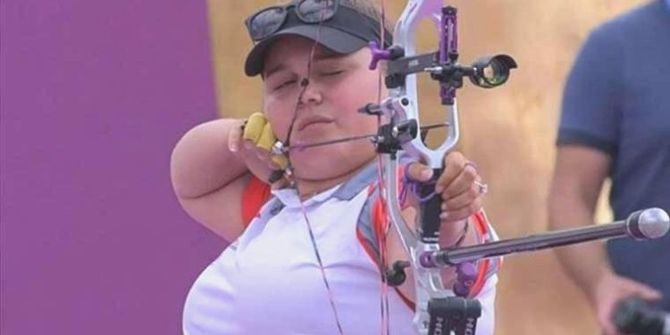 Para ulusal okçu Öznur Cüre Girdi, dünya şampiyonu oldu