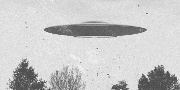 Pentagon ‘UFO’ tezlerini yalanladı