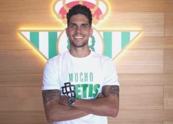 Real Betis, Marc Bartra transferini Türk dizisiyle duyurdu