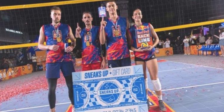 Red Bull Back Line voleybol turnuvasında şampiyon Beach Stars