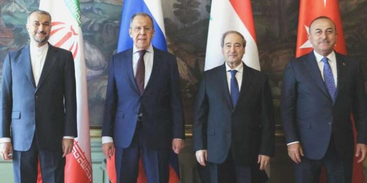 Rus basını: Rusya, Suriye, Türkiye ve İran ortasında yeni bir toplantı gündemde