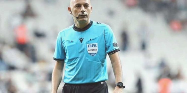 Rusya Futbol Federasyonu’ndan Cüneyt Çakır’a misyon