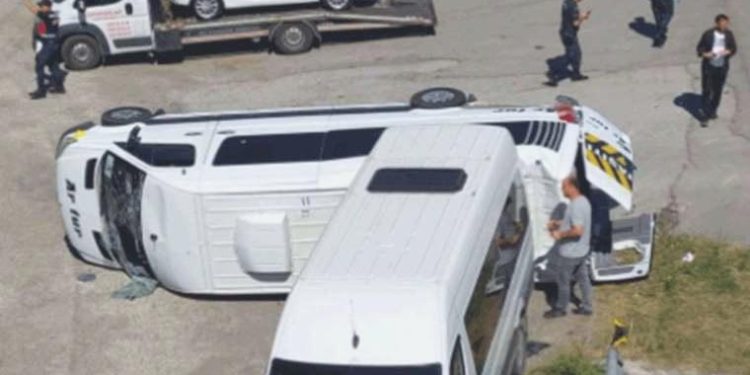 Samsun’da feci kaza… Personel servisi kaza yaptı: 19 yaralı
