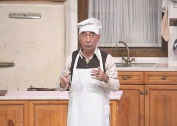 Şener Şen ‘Zengin Mutfağı’ oyunuyla yine Türkiye turnesine çıkıyor