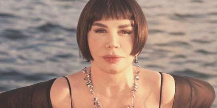 Sezen Aksu’dan yeni müzik ‘Kıra Döke’