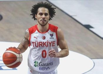 Shane Larkin’den makûs haber!