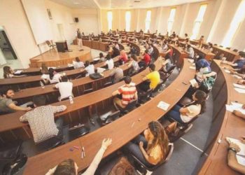 ‘Sorunlar çözülene kadar özel öğrenci hakkı verilsin’